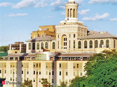 carnegie mellon university opening times